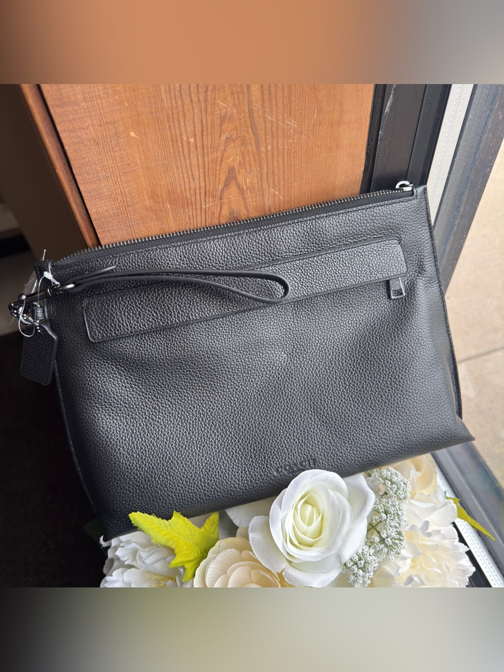 Coach 28614 Men's POUCH PEBBLED LTHR